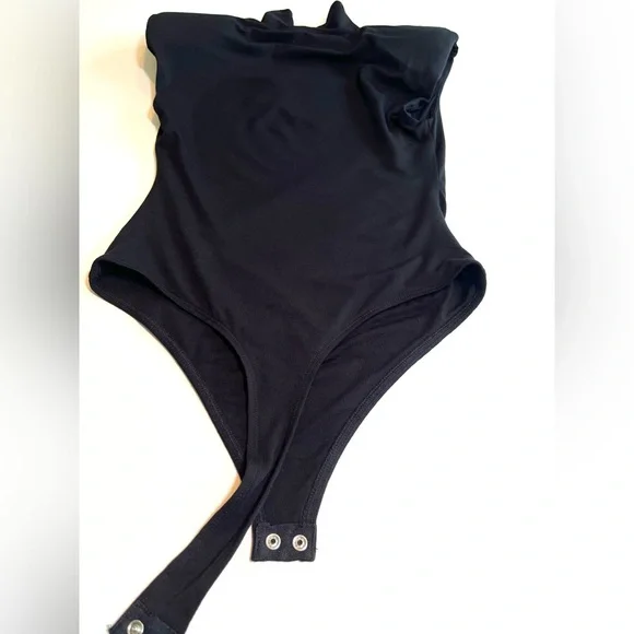 GOOD American Mock Neck Power Bodysuit - Picture 8 of 8